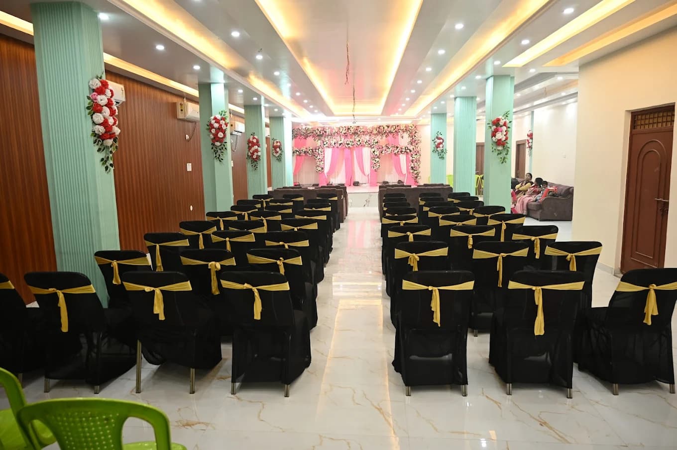 Shreeji Banquet — photo 1