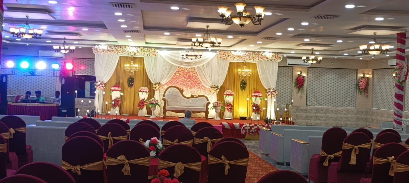 The Patna Palace Banquet — photo 1